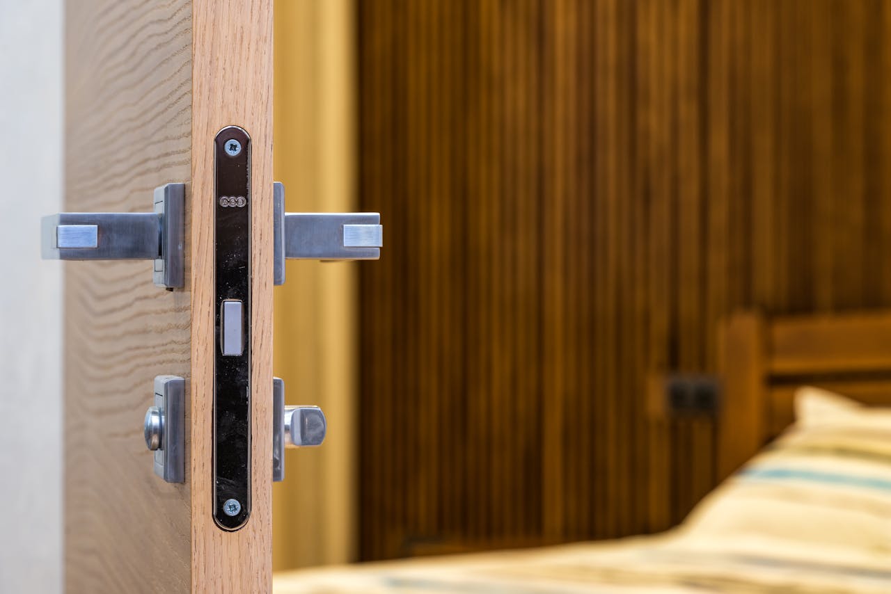 door_hardware
